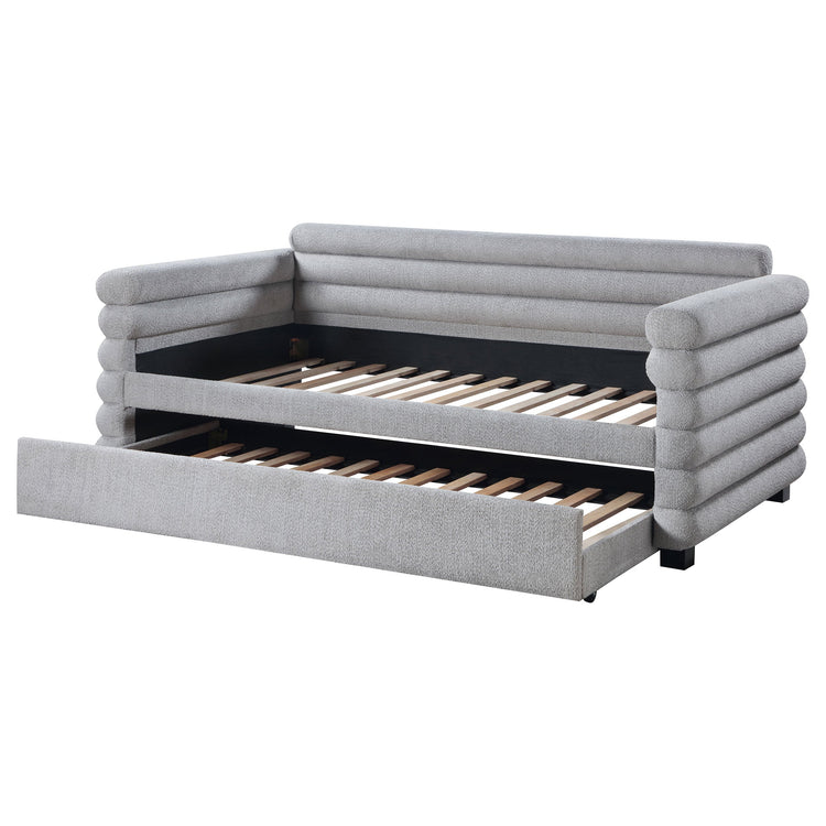 Patricia Daybed with Trundle