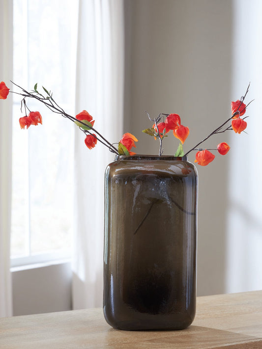 Sumner Vase