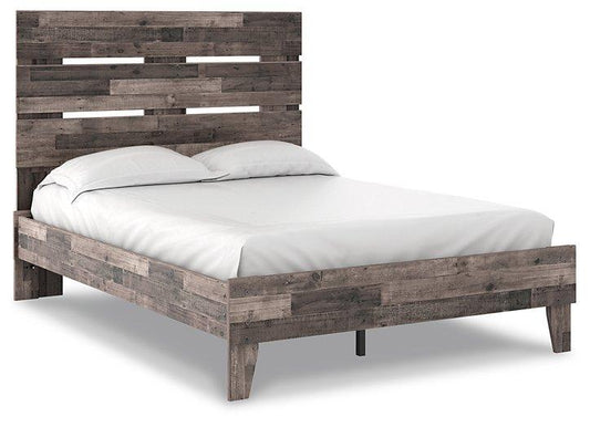 Neilsville Panel Bed image