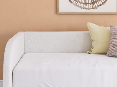 Arloster Upholstered Bed