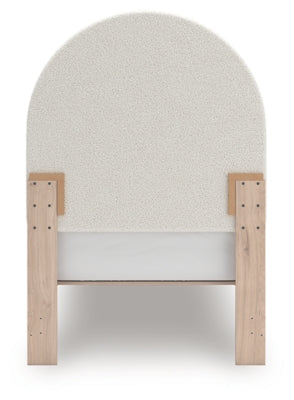 Arloster Upholstered Bed