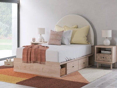 Arloster Upholstered Bed