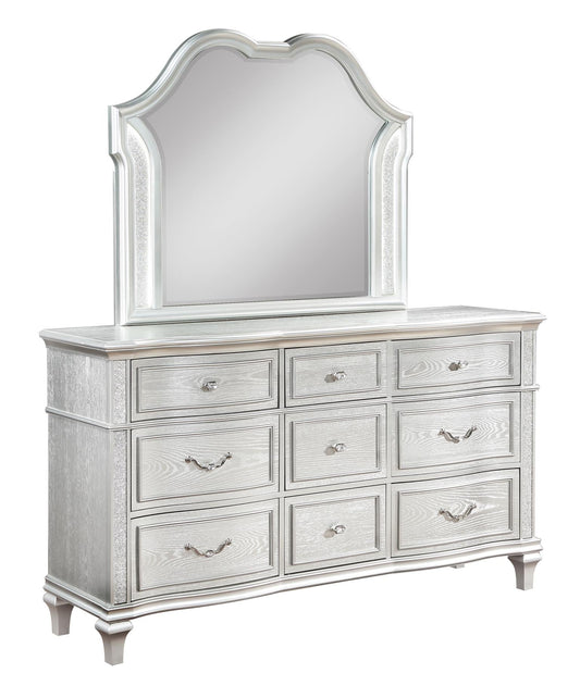 Izabella Dresser
