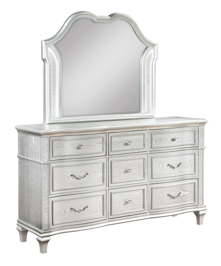 Izabella Dresser