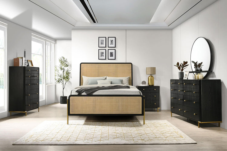 Arini Panel Bed