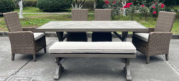 Laguna Heights Outdoor Dining Table