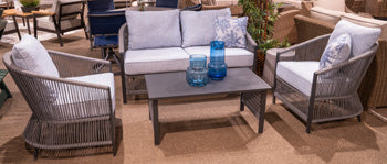 Bridges Beach Outdoor Love/Chairs/Table Set (Set of 4)