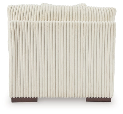 Lindyn Sectional
