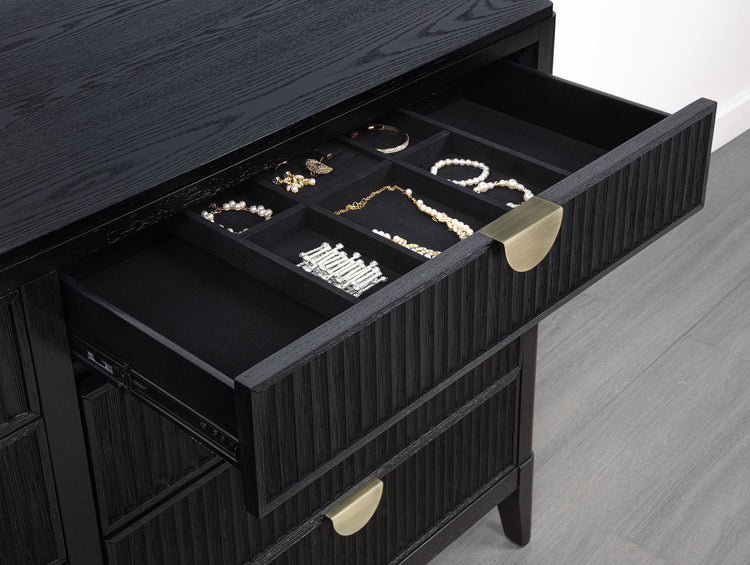 Brookmead Dresser with Mirror