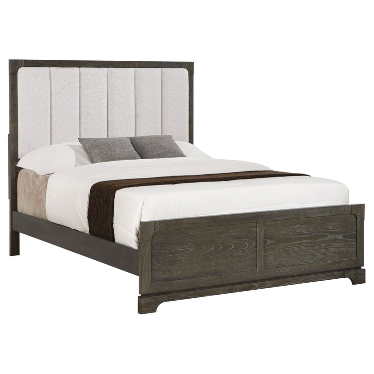 Gran Park Panel Bed