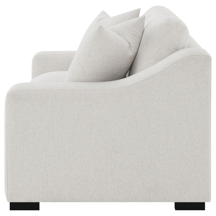 Ashlyn Loveseat