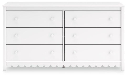 Hallityn Dresser