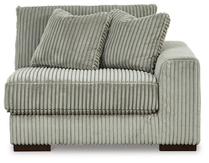 Lindyn Sectional with Chaise