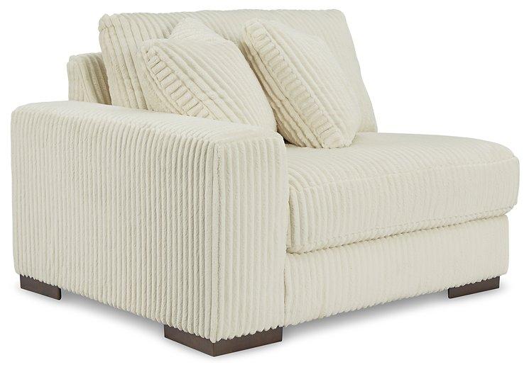 Lindyn Sectional with Chaise