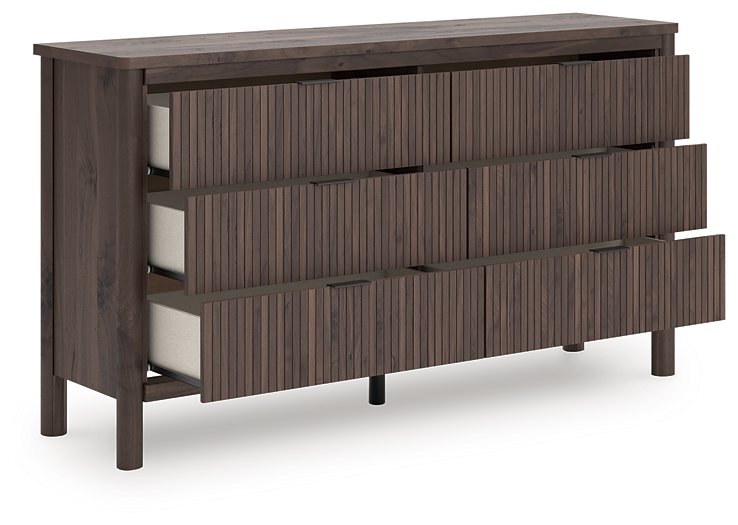 Pamytta Dresser and Mirror
