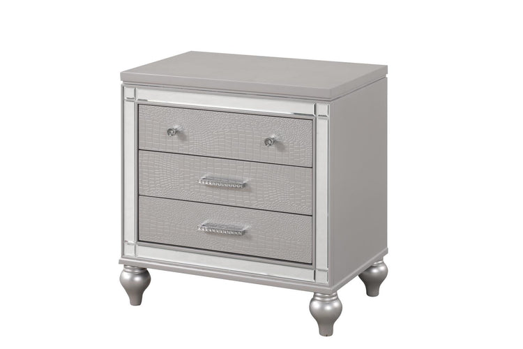 Emma Silver Queen Bed, Dresser, Mirror & Nightstand