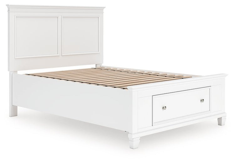 Fortman Panel Storage Bed