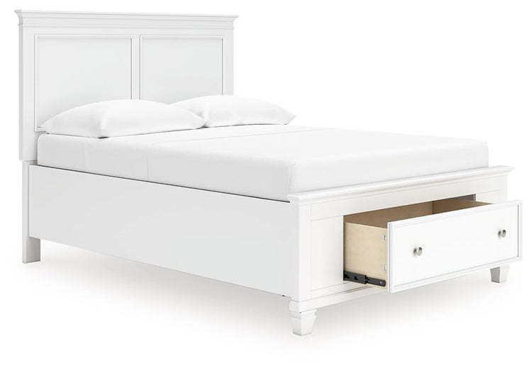 Fortman Panel Storage Bed
